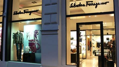 Salvatore Ferragamo en Buenos Aires .